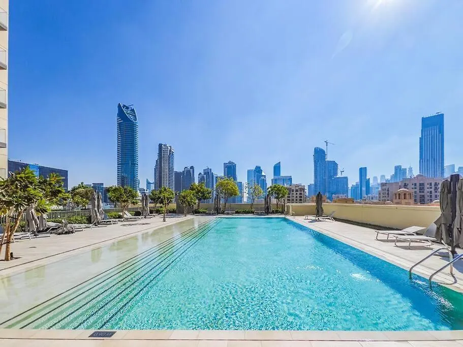 Downtown Decadence : A 1Br Urban Sanctuary Apartment Dubai 0*,